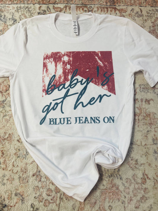 "Baby got her blue jeans on" Graphic T-shirt