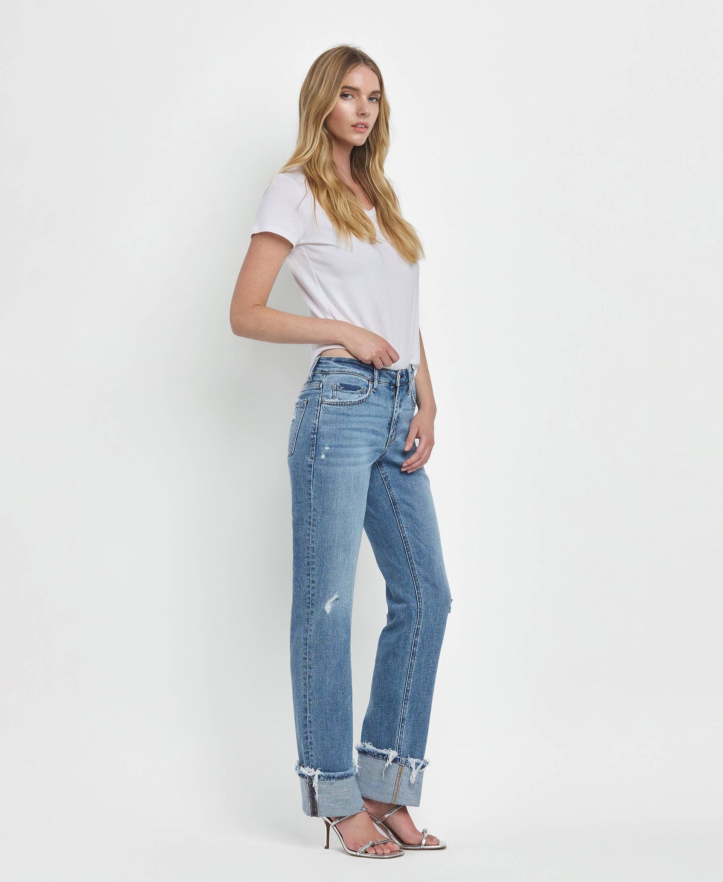 Mid-Rise Cuffed Jeans