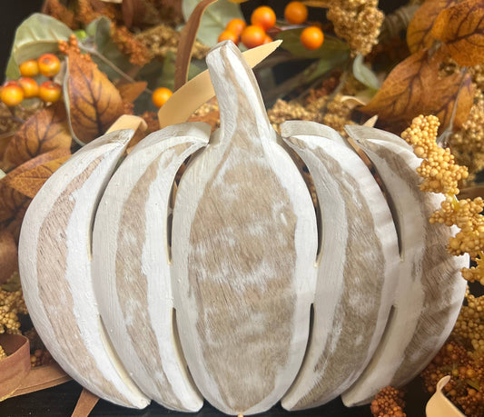 Whitewashed Pumpkin Decor